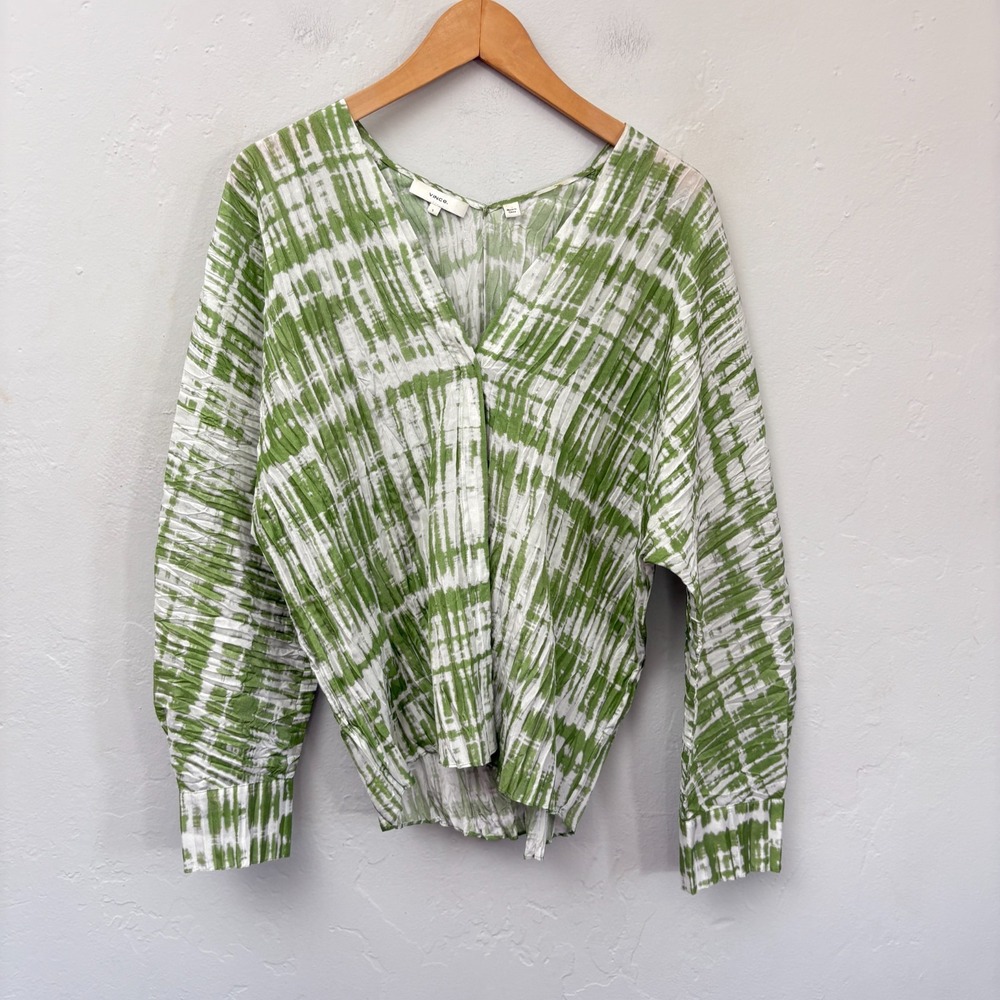 Vince Tie Dye Crinkle Silk Top Blouse Women Size Small Green V Neck